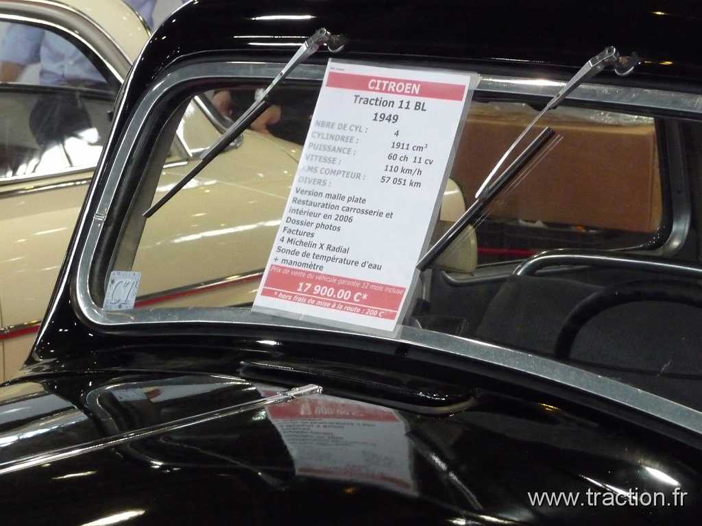 2011_epoquauto (49).jpg - 05/11/2011 - 69000 LYON - EPOQU'AUTO - 33ème Salon International Autos & Motos Anciennes - CITROEN Traction 11 BL - 1949